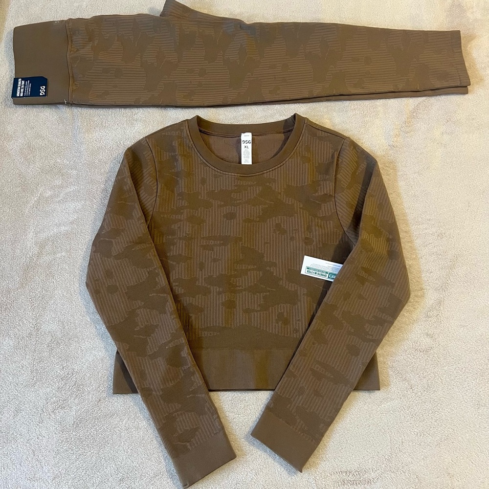 Elegant Brown Camo Sweater